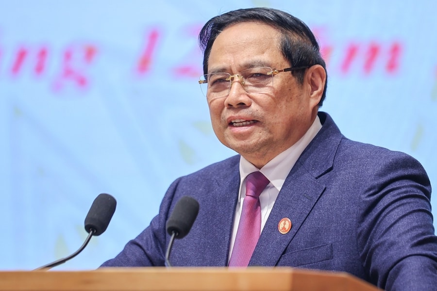 Thủ tướng: Triệt để khai thác dữ liệu thay hồ sơ giấy