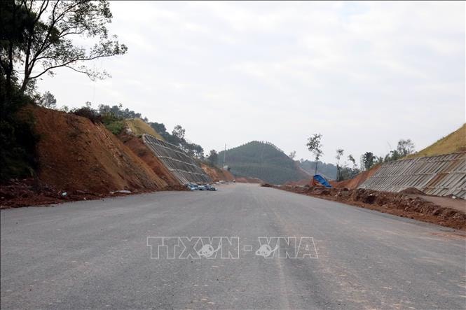 Chính thức thông tuyến cao tốc cửa khẩu Hữu Nghị - Chi Lăng