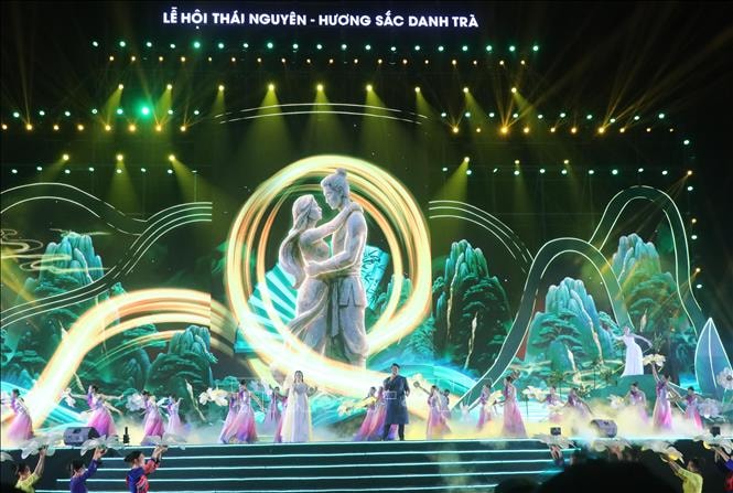 Festival 'Thái Nguyên - Hương sắc danh trà': Tôn vinh giá trị của cây chè và con người Việt Nam