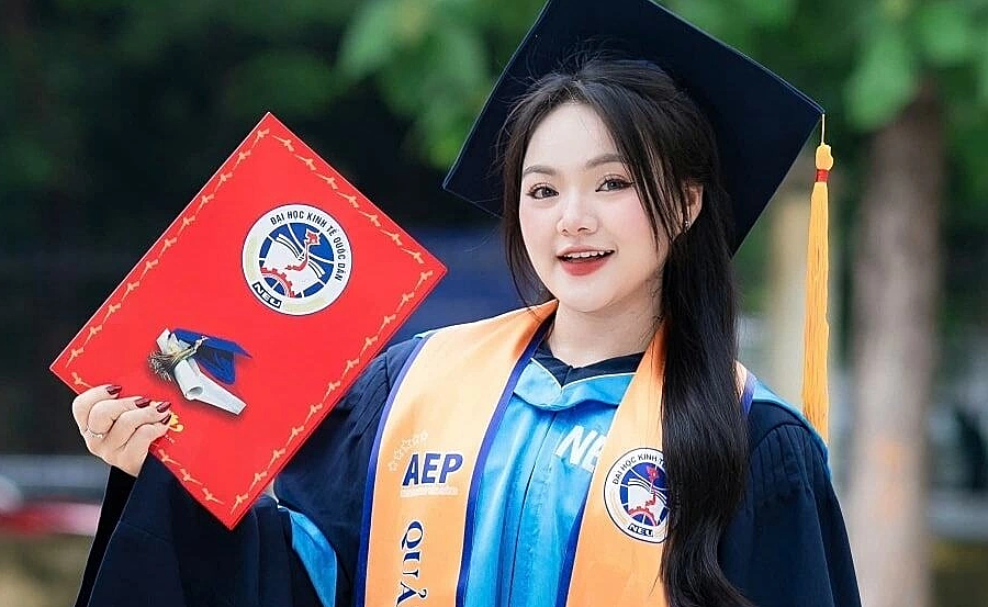 Đại học Kinh tế Quốc dân chủ yếu xét tuyển kết hợp IELTS, SAT