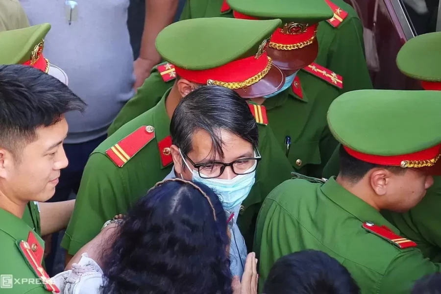 Cựu trợ lý nguyên Chủ tịch Quốc hội được đề nghị giảm án dù không kháng cáo