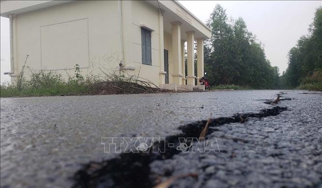 Phú Thọ công bố tình huống khẩn cấp do sạt lở, nứt đê Cà Lồ - Nam Viêm