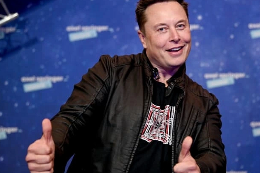 Elon Musk trở thành người đầu tiên trên thế giới có hơn 700 tỷ USD