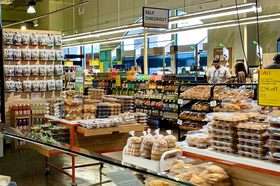 Một năm nhiệm kỳ hai của ông Trump: Chi phí sinh hoạt tại Mỹ tiếp tục leo thang