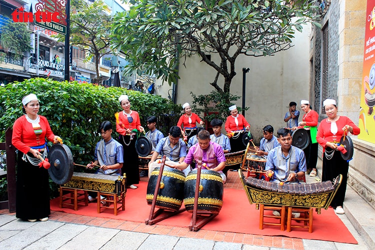 Chiêng Mường, nhạc ngũ âm Khmer hiện diện giữa lòng Hà Nội