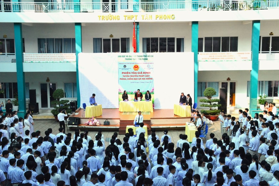 TP Hồ Chí Minh tăng cường tuyên truyền pháp luật về bạo lực học đường