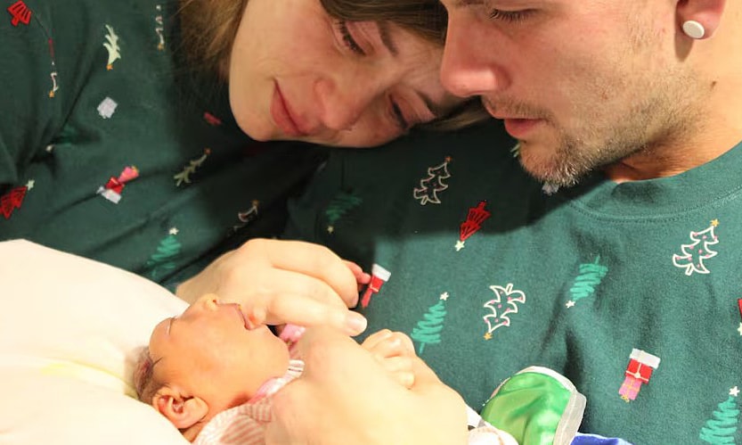 Người mẹ từ chối bỏ thai vô sọ để hiến tạng cứu người