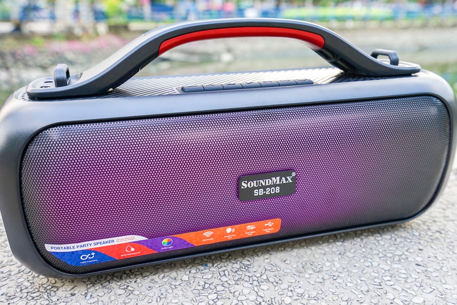 SoundMax SB-208 - loa thương hiệu Việt giá một triệu đồng