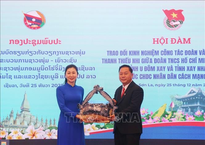 Thắt chặt hợp tác thanh niên Sơn La với hai tỉnh U Đôm Xay, Xay Nhạ Bu Ly (Lào)