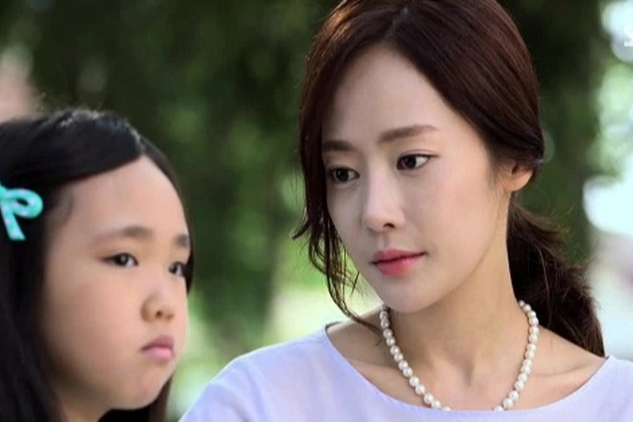 Nghe con gái của người tình nói câu này, tôi bỗng chốc trở thành “tiểu tam”