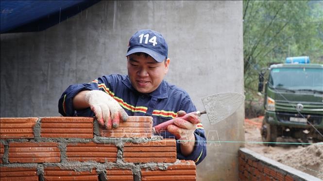 Chiến dịch Quang Trung, sức mạnh của lòng dân - Bài 3: Những thợ xây đặc biệt