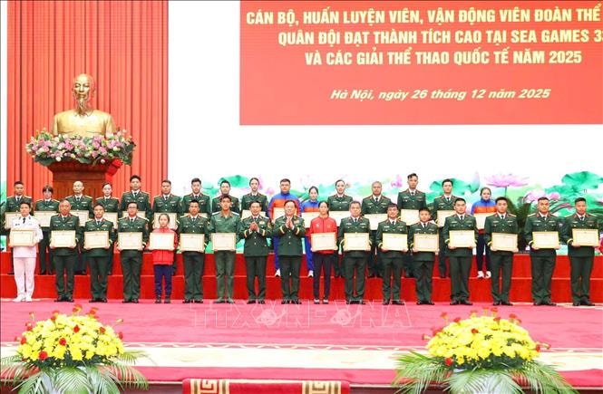Bộ Quốc phòng khen thưởng đoàn thể thao Quân đội đạt thành tích cao năm 2025