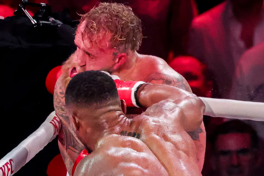 Anthony Joshua xin lỗi vì đấm vỡ hàm Jake Paul
