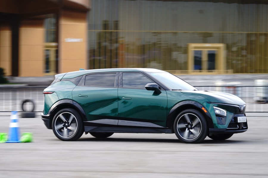 Hơn 70 ôtô chờ khách lái thử tại triển lãm ôtô lớn nhất Việt Nam