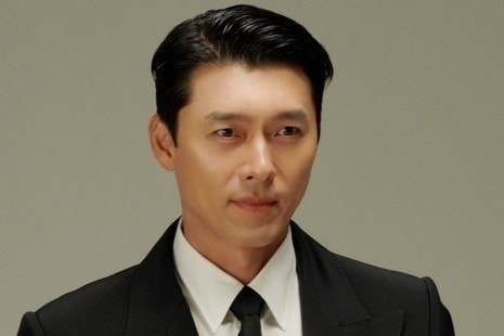 Hyun Bin hai mặt