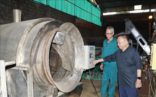 Tinh thần lao động sáng tạo bền bỉ và ý chí, quyết tâm của người lính Cụ Hồ