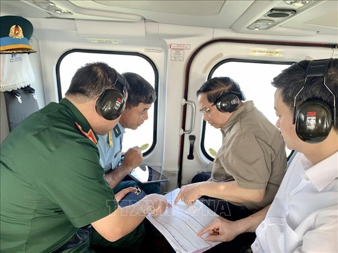 Thủ tướng kiểm tra tiến độ thi công Cao tốc Cà Mau - Đất Mũi