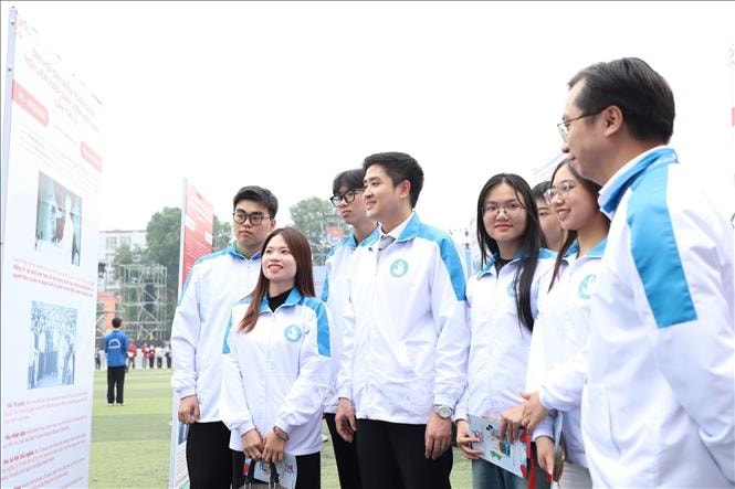 Tạo không gian phát triển cho học sinh, sinh viên trong bối cảnh mới