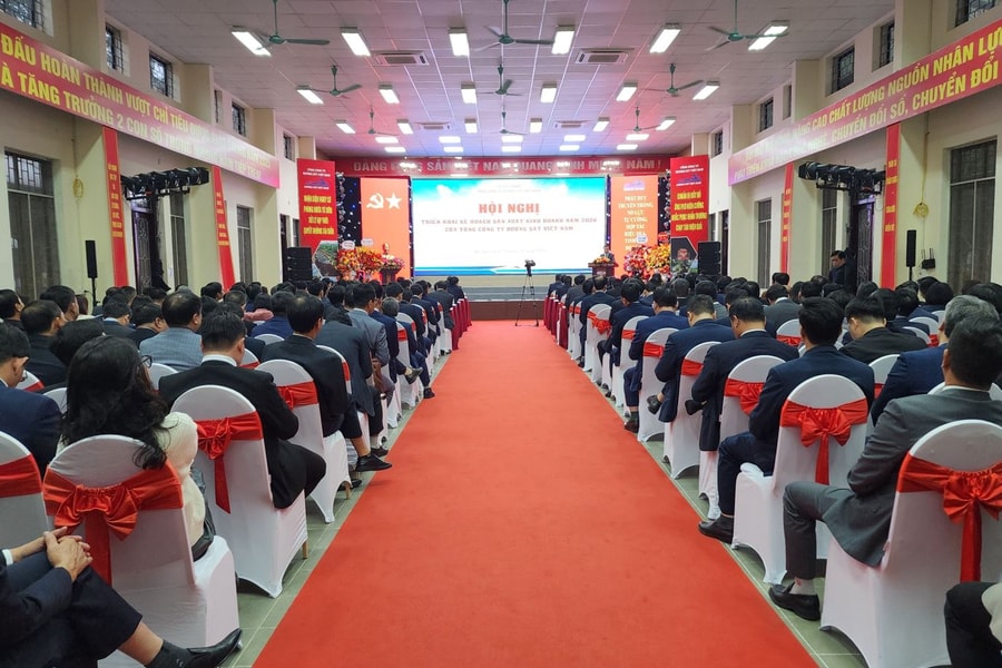 Ngành Đường sắt tái cơ cấu hướng tới mô hình Tập đoàn