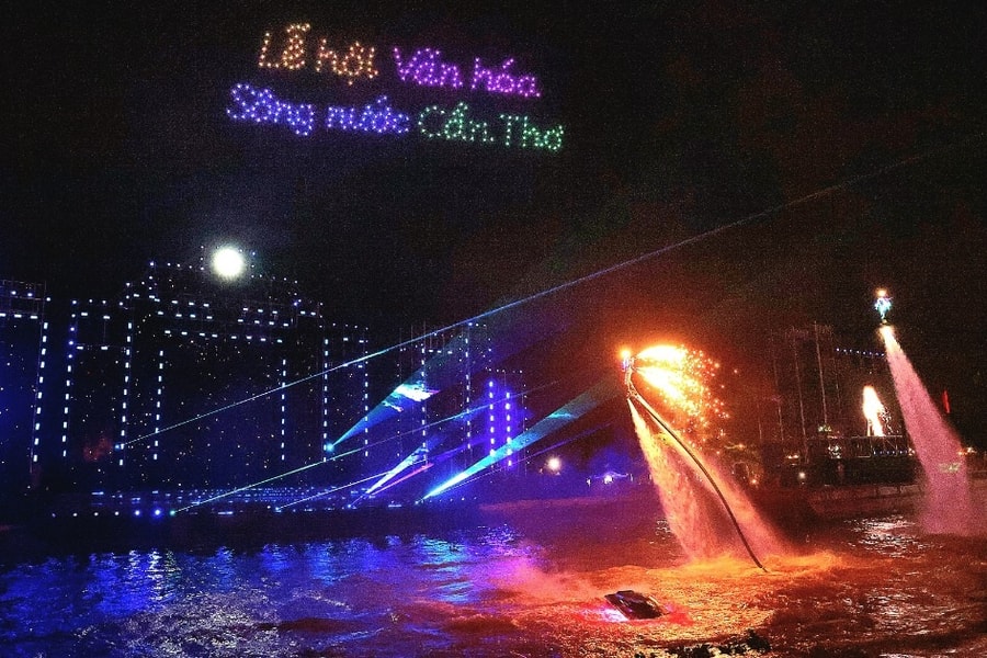 Mãn nhãn đêm khai mạc Lễ hội văn hóa sông nước Cần Thơ