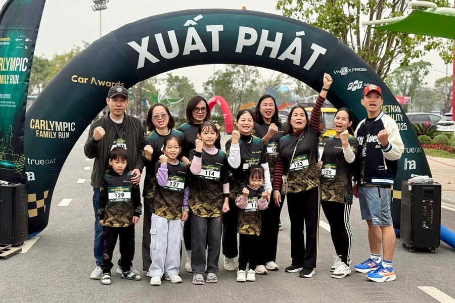 Các gia đình đổ về giải chạy Carlympic Family Run 2025