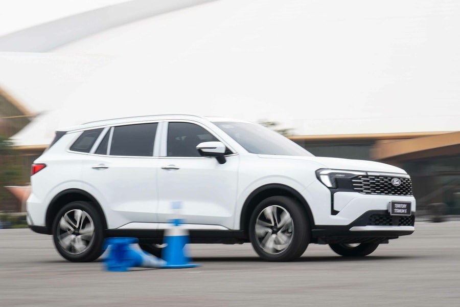 Dàn xe Ford hút khách lái thử tại Vietnam Mobility Show 2025