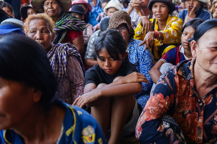 Nhiều người Campuchia, Thái Lan chưa dám về nhà sau lệnh ngừng bắn