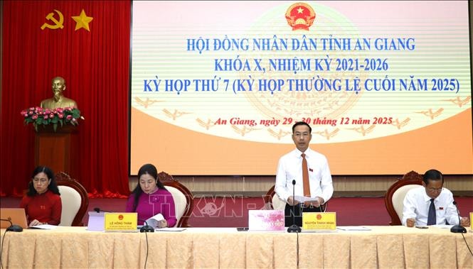 Quyết sách quan trọng, tạo tiền đề cho giai đoạn phát triển mới