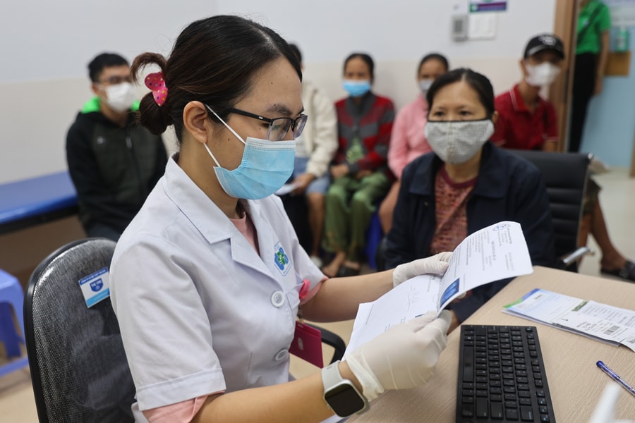 Bộ Y tế nhắc bác sĩ kê đơn thuốc 90 ngày giúp bệnh nhân ăn Tết