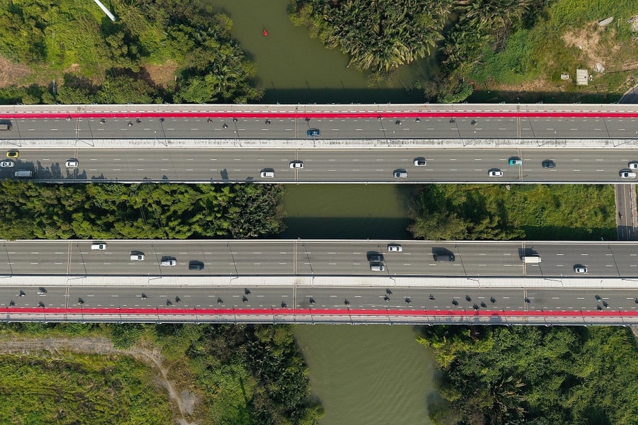 Vì sao sơn màu đỏ làn xe đạp ở TP HCM?