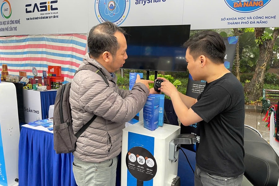 Hoàn thiện hệ thống tiêu chuẩn trụ, trạm sạc điện theo sự phát triển của công nghệ