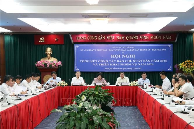 Chuyển đổi số để đảm bảo vai trò của báo chí trong xu thế mới