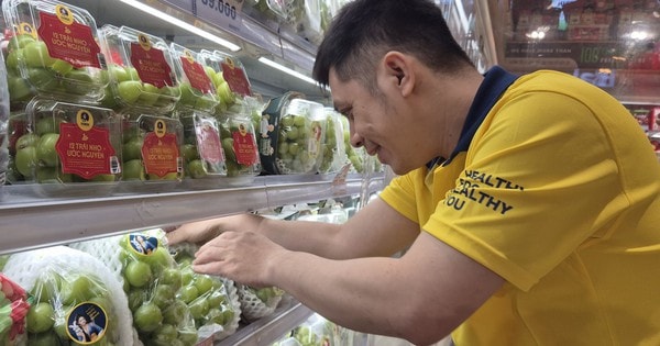 Cận cảnh "12 trái nho ước nguyện" gây sốt rần rần mạng xã hội những ngày cuối năm