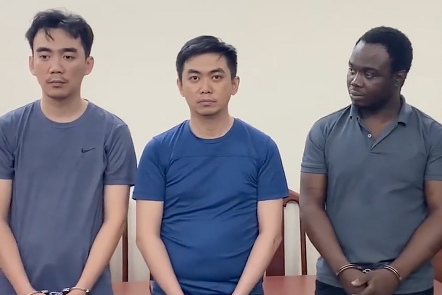 Đường dây 'rửa' hàng trăm tỷ đồng cho nhóm tội phạm nước ngoài