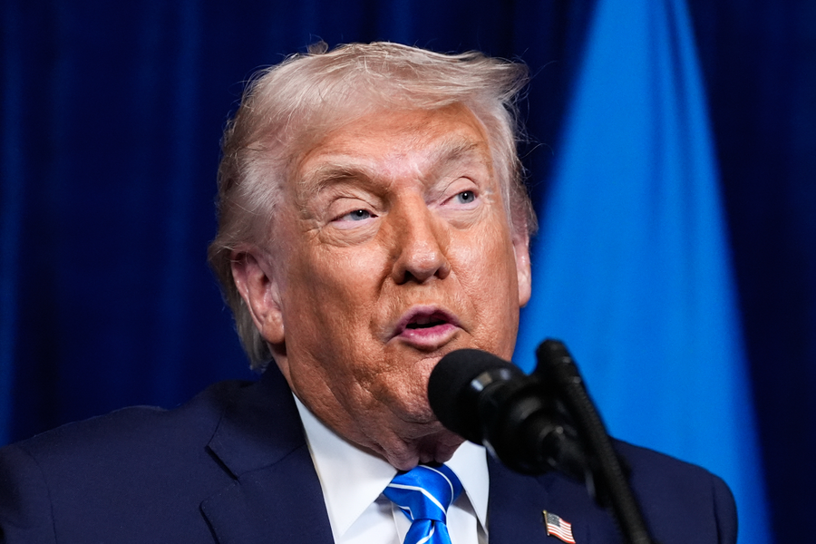 Ông Trump: Mỹ sẽ ứng cứu nếu người biểu tình Iran bị sát hại