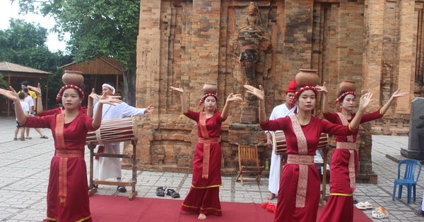 Nhiều điểm tham quan giá rẻ và miễn phí ở Khánh Hòa hút khách dịp Tết