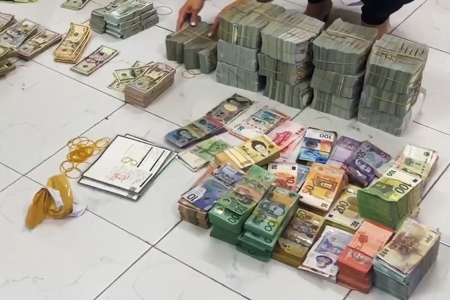 Tiệm vàng, cửa hàng yến sào lén chuyển hàng nghìn tỷ đồng ra nước ngoài