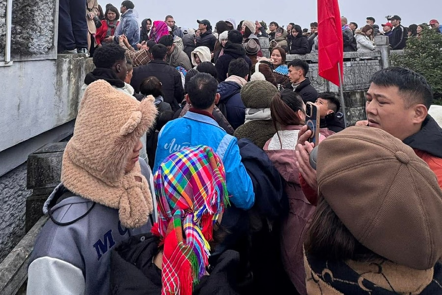 Hà Giang 'thất thủ', khách bỏ cuộc giữa chừng