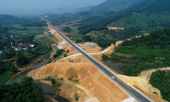 Nghiên cứu xây cao tốc Mộc Châu - Sơn La - Điện Biên dài 305 km