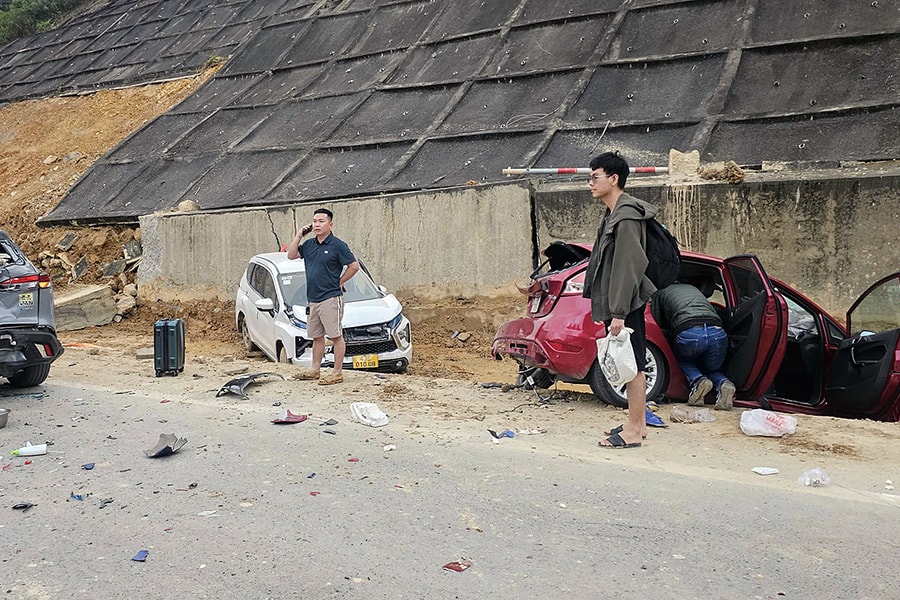 Lý do tai nạn liên hoàn hay xảy ra trên cao tốc dịp lễ