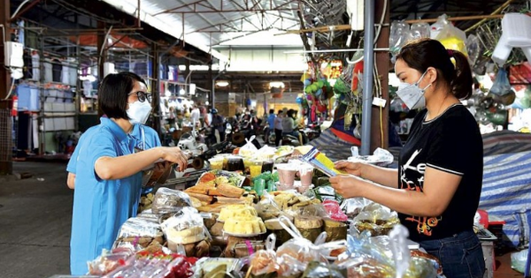 Hộ kinh doanh còn lúng túng trong những ngày đầu bỏ thuế khoán