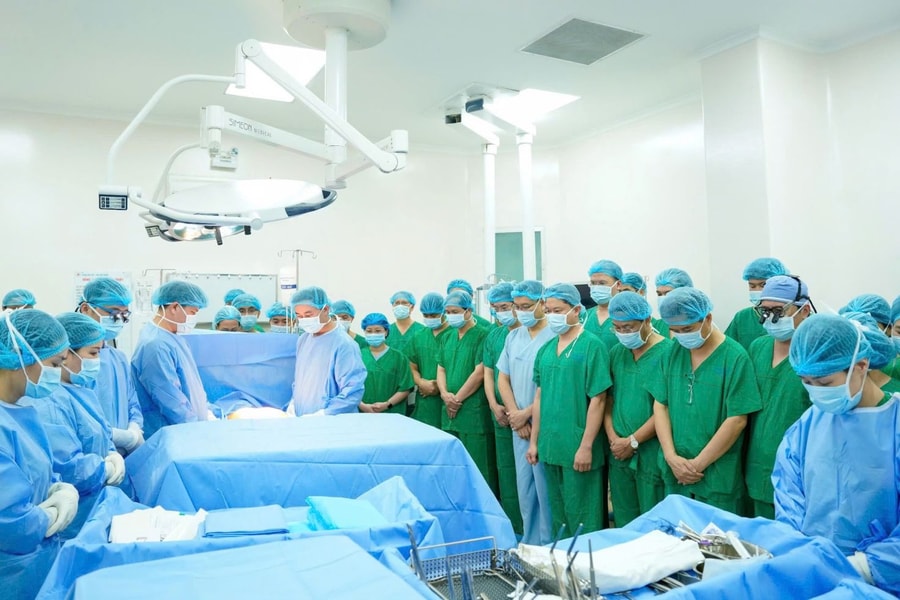 Từ nguồn tạng hiến người chết não, 2 sự sống được hồi sinh trong một đêm