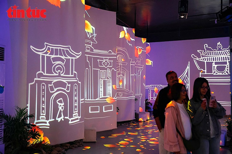 Hình ảnh ánh sáng và công nghệ kể câu chuyện di sản Hà Nội