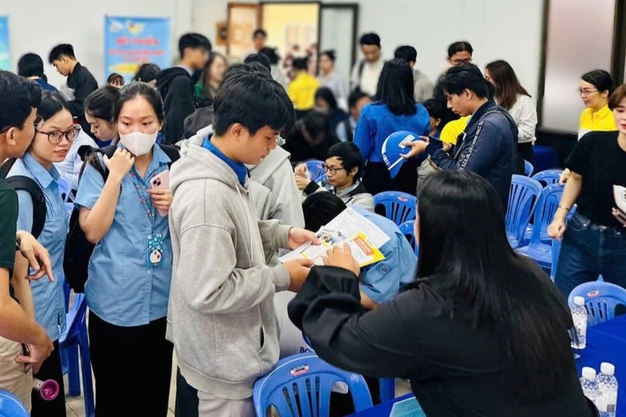 3 tỉnh thành gộp một, TPHCM phân hóa mạnh cung - cầu nhân lực