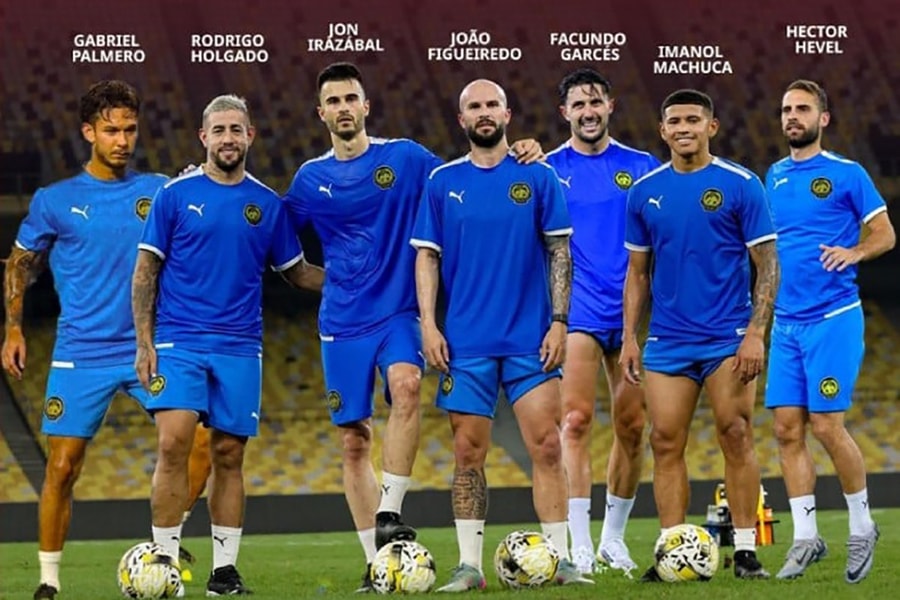 Malaysia điều tra vụ gian lận nhập tịch: Cảnh sát tiết lộ thông tin gây sốc