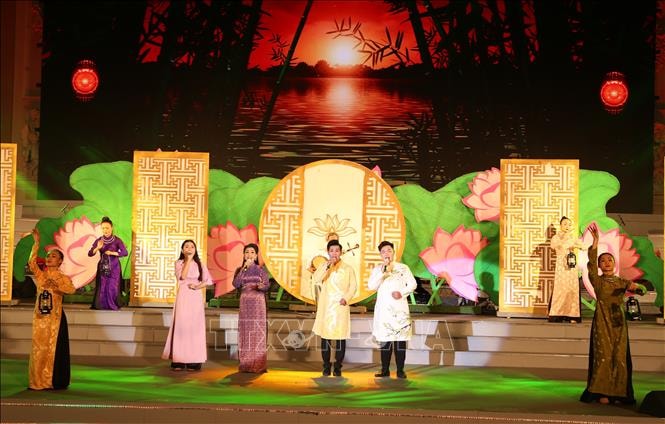 Bảo tồn, phát huy giá trị di sản văn hóa ở 'siêu đô thị'