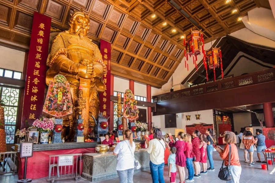 Khám phá bản sắc văn hóa Hong Kong qua 5 ngôi đền tiêu biểu