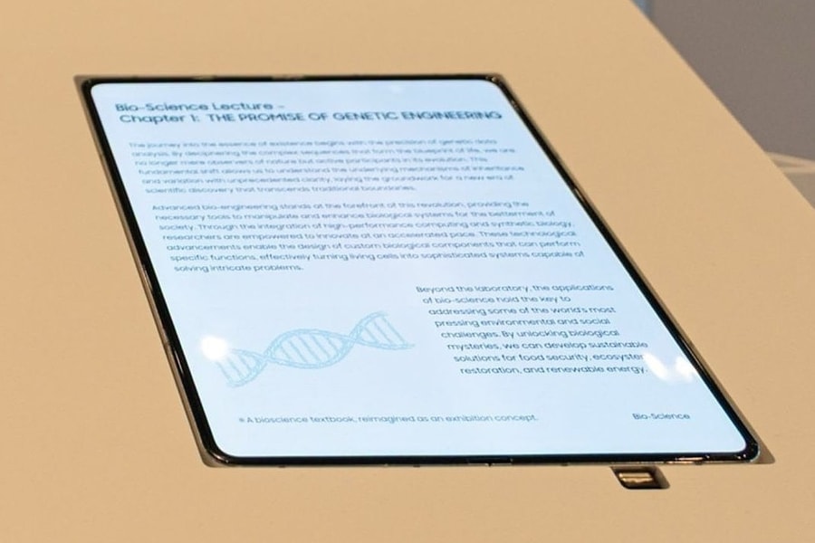 Màn hình iPhone Fold hé lộ tại CES 2026