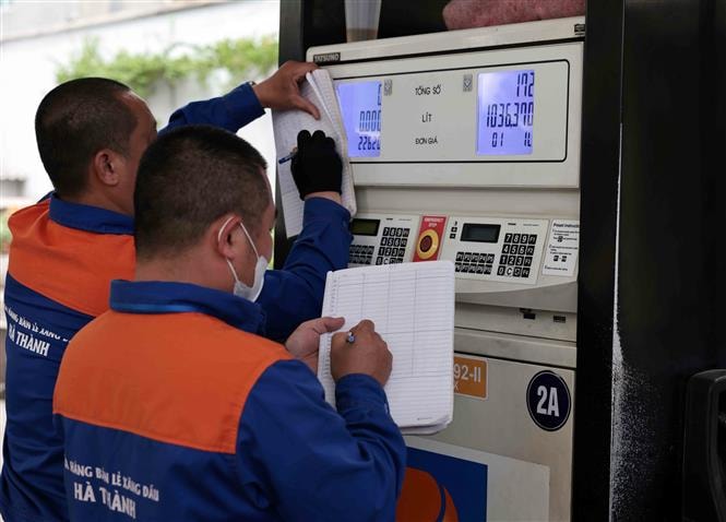 Xăng tiếp tục giảm giá trong kỳ điều hành đầu tiên của năm 2026