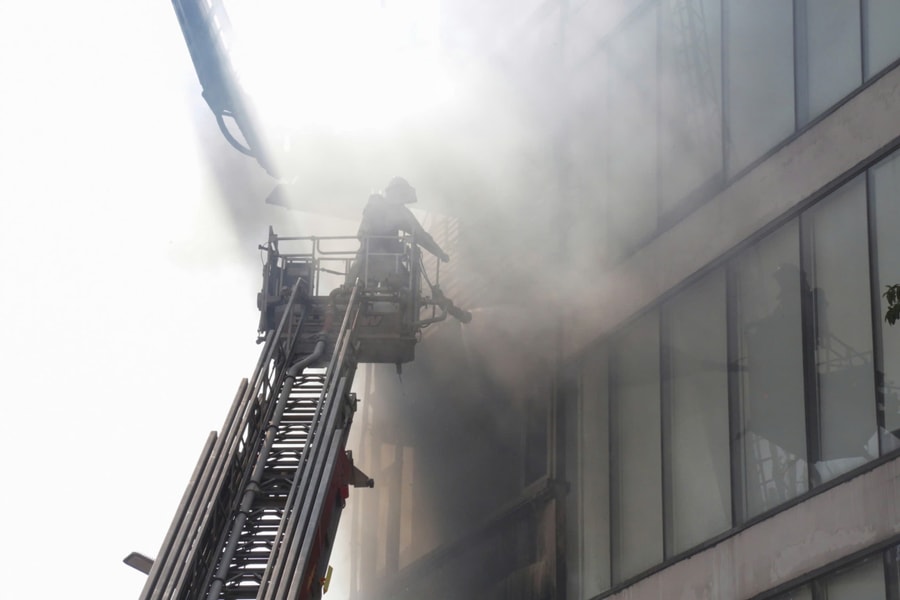 Thêm một người tử vong do đám cháy nhà ở Hà Đông